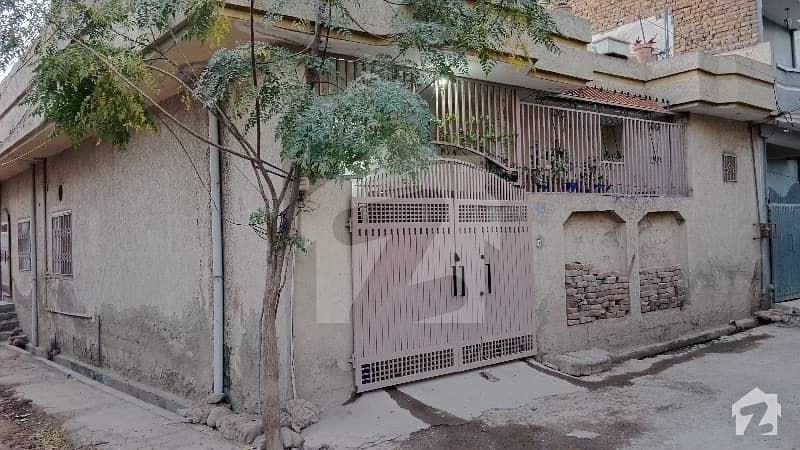 House Is Available For Sale In Quaid-E-Azam Colony