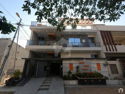 سکیم 33 کراچی میں 6 کمروں کا 10 مرلہ مکان 3.9 کروڑ میں برائے فروخت۔