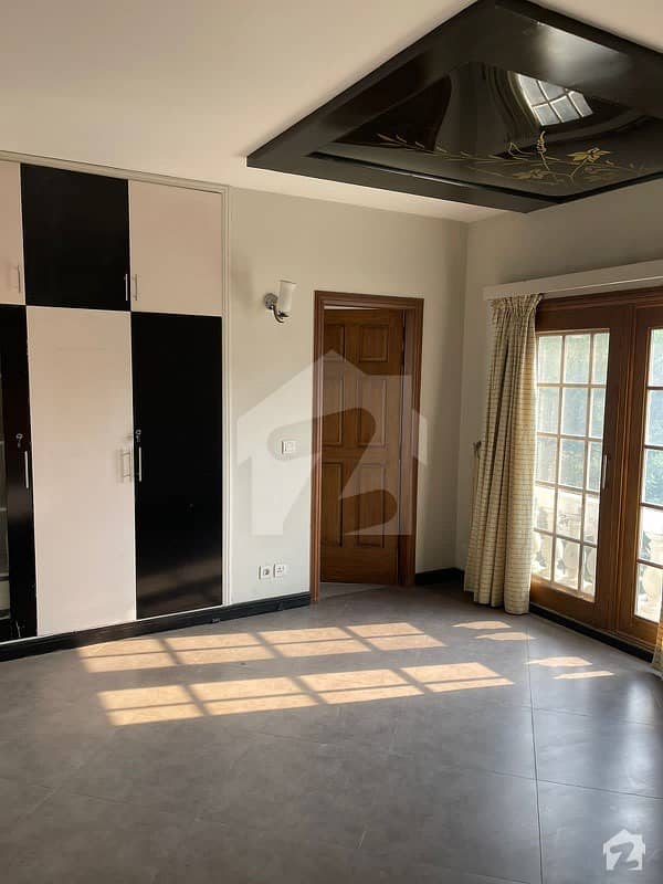 Diplomatic Enclave G5 Flat For Sale