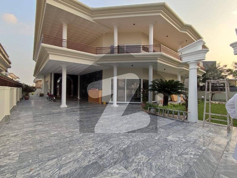 Beautiful 1022 Sq Yd Size Villa Near To Double Road And F-10 Markaz For Sale