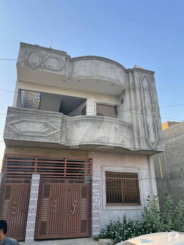 روٹی کارپوریشن آف پاکستان ایمپلائز کوآپریٹو ہاؤسنگ سوسائٹی گلشنِ معمار گداپ ٹاؤن کراچی میں 6 کمروں کا 5 مرلہ مکان 1.15 کروڑ میں برائے فروخت۔