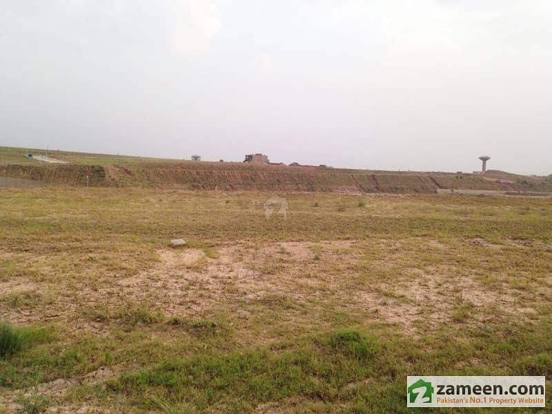 11. 2 Marla Top Height, Back Open Plot For Sale In Overseas Sector 3