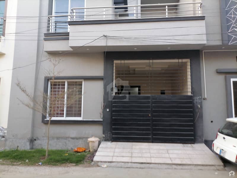 3.5 Marla House For Sale In Ghalib City Faisalabad In Only Rs 9,000,000