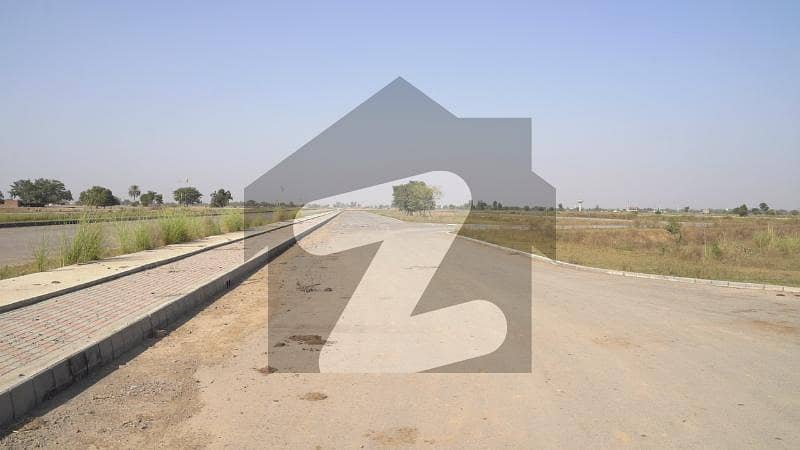 Buy This 5 Marla Plot For Luxury Residency at Low Budget in Q Block LDA City Lahore