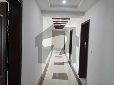 Brand New 3 Beds 10 Marla 6th Floor Flat For Sale