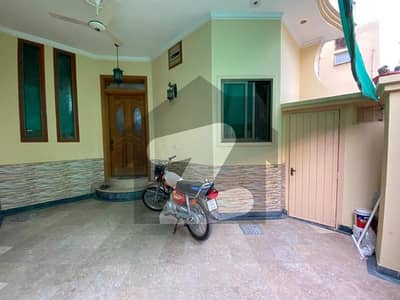 Spacious House Is Available In Cavalry Extension For Rent