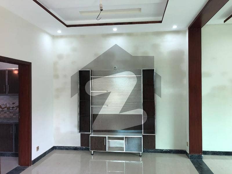 بیدیاں روڈ لاہور میں 3 کمروں کا 3 مرلہ مکان 49 لاکھ میں برائے فروخت۔