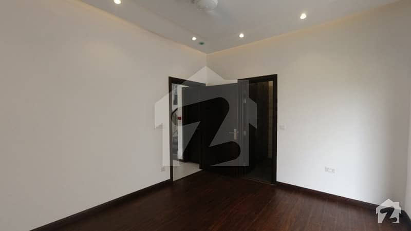 1 Kanal House Available For Rent In DHA Defence