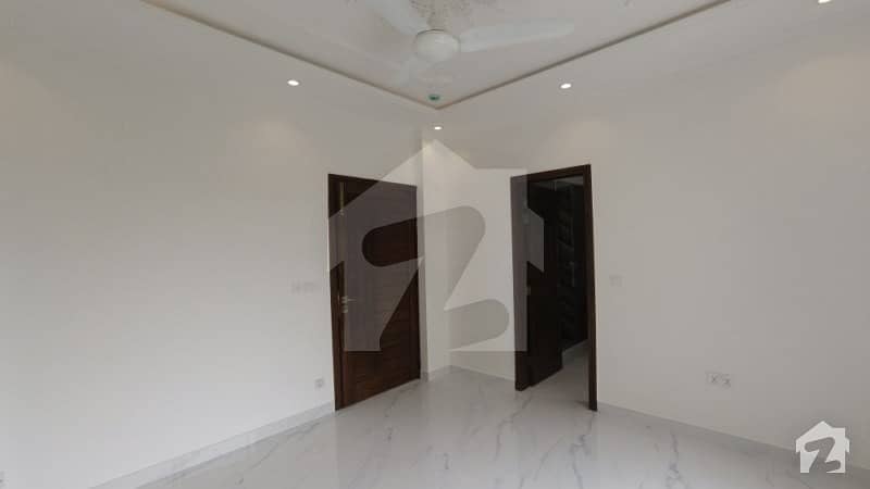 Unbelievably-priced House Available In Lahore For Rent