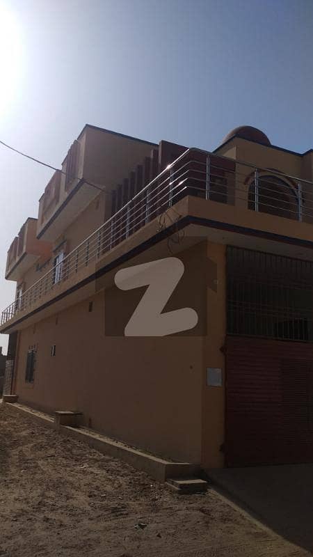 مدینہ ٹاؤن کینال روڈ رحیم یار خان میں 6 کمروں کا 7 مرلہ مکان 1.25 کروڑ میں برائے فروخت۔