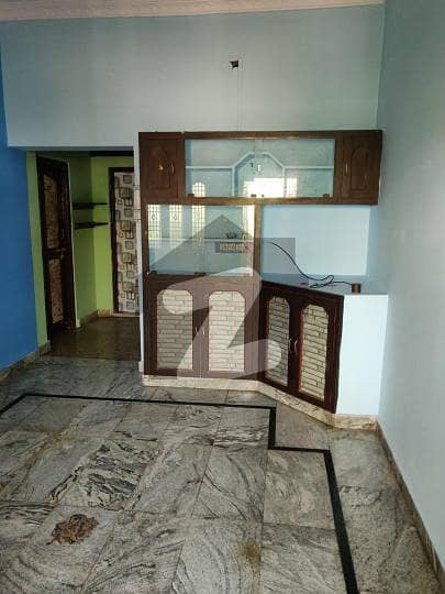 وی آئی پی بنگلوز حنا اورک روڈ کوئٹہ میں 3 کمروں کا 6 مرلہ مکان 1.25 کروڑ میں برائے فروخت۔