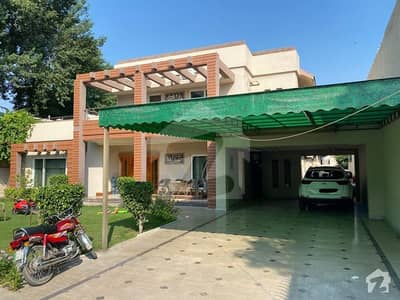 2 Kanal Renovated House With 70 Feet Front