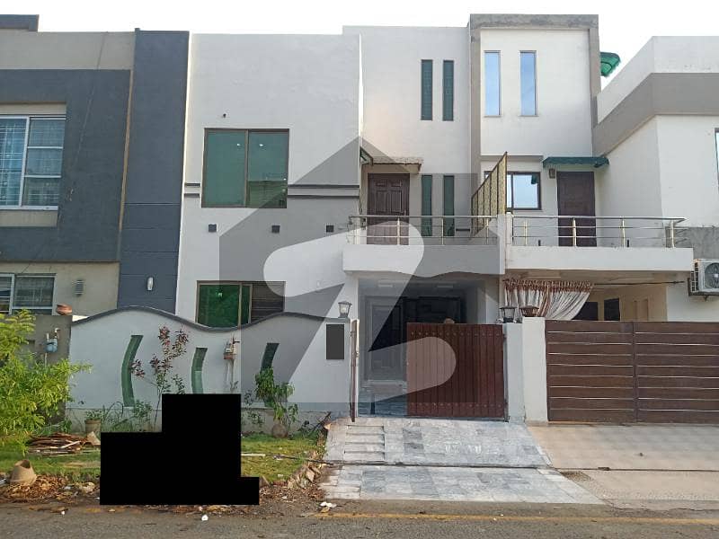 5 Marla Used House Like Brand New For Sale In Sector C Bahria Town LHR