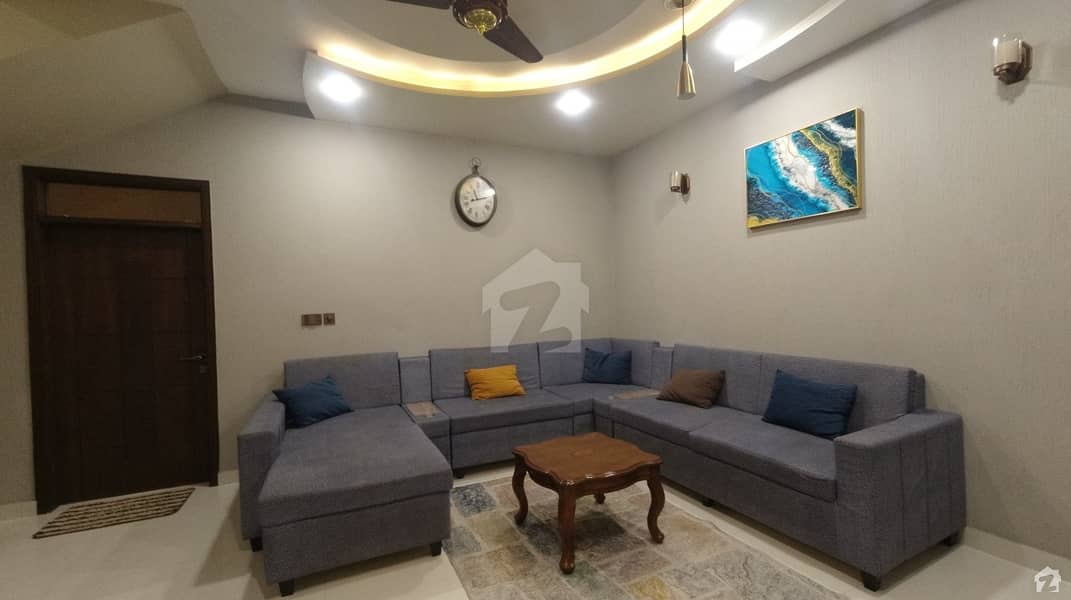 گلستانِِ جوہر ۔ بلاک اے 3 گلستانِ جوہر کراچی میں 6 کمروں کا 5 مرلہ فلیٹ 3.05 کروڑ میں برائے فروخت۔