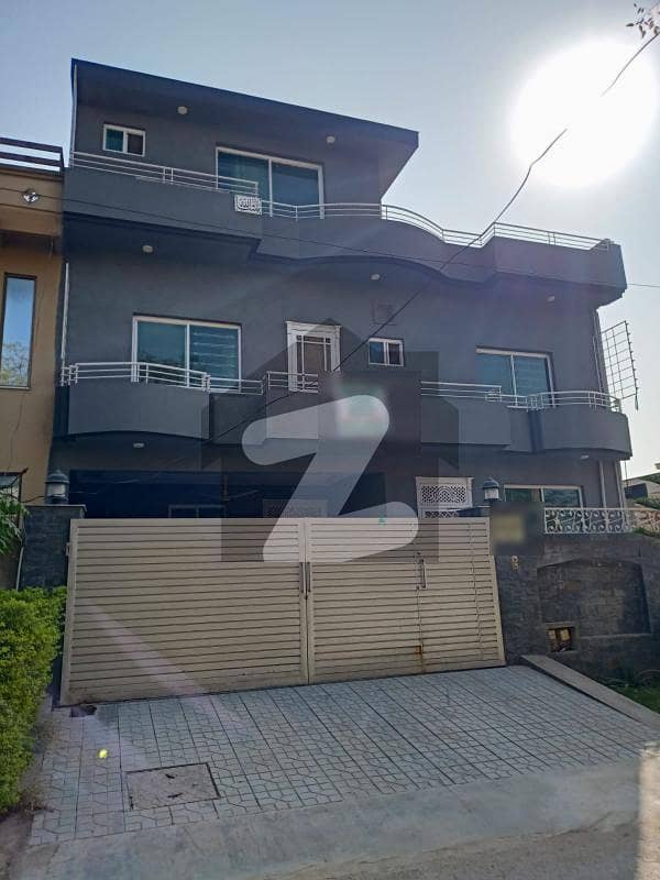 Beautifully Luxury Brand New House Beautifully Luxury Brand New House