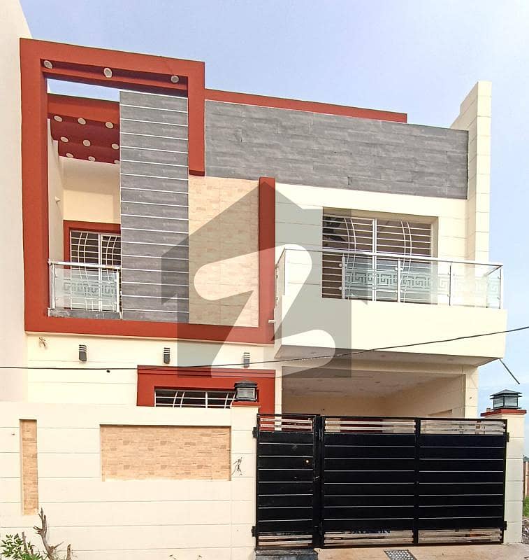 5 Marla Beautifully Designed Modern House For Booking Get Possession After 6 Months