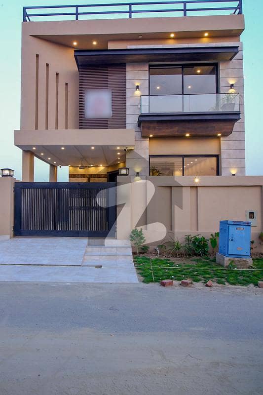 5 Marla Brand New Designer House For Sale In Dha