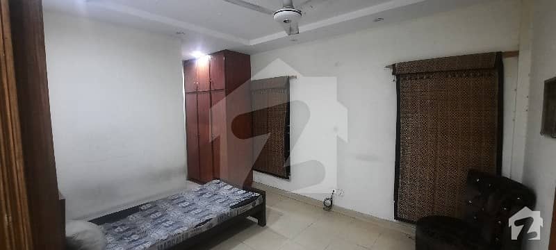1 Bed Room Attached Bathrooms For Rent 1 Bed Room Attached Bathrooms For Rent