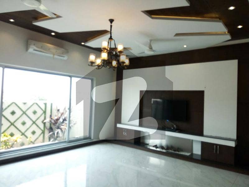 Defence Beautifull Single Story House In Dha Lahore