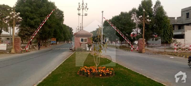 آئی ای پی انجینئرز ٹاؤن لاہور میں 10 مرلہ رہائشی پلاٹ 1.15 کروڑ میں برائے فروخت۔