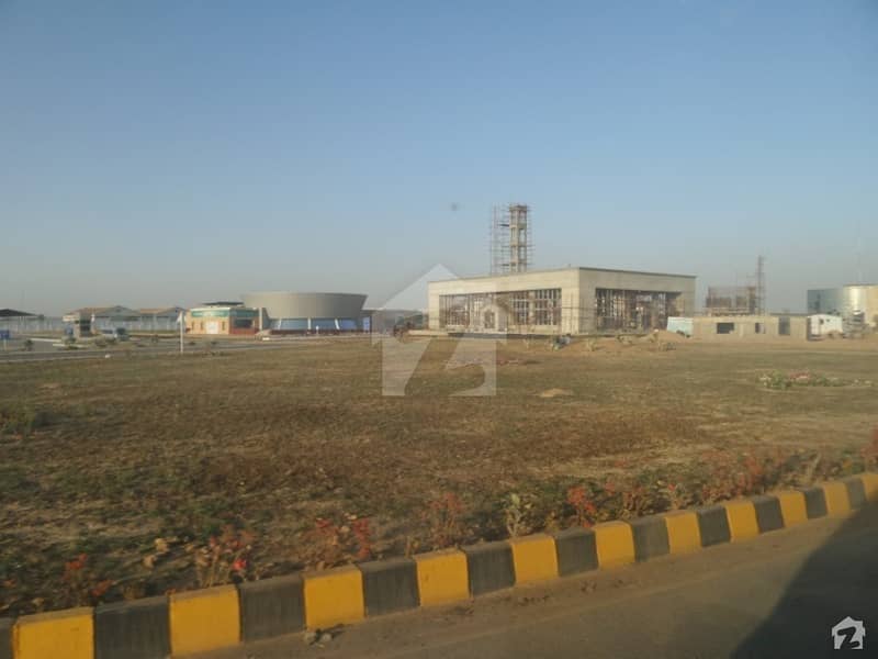 You Can Get This Well Suited Residential Plot For A Fair Price In Karachi
