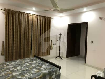 ایڈن ایگزیکیٹو ایڈن گارڈنز فیصل آباد میں 5 کمروں کا 10 مرلہ مکان 1 لاکھ میں کرایہ پر دستیاب ہے۔