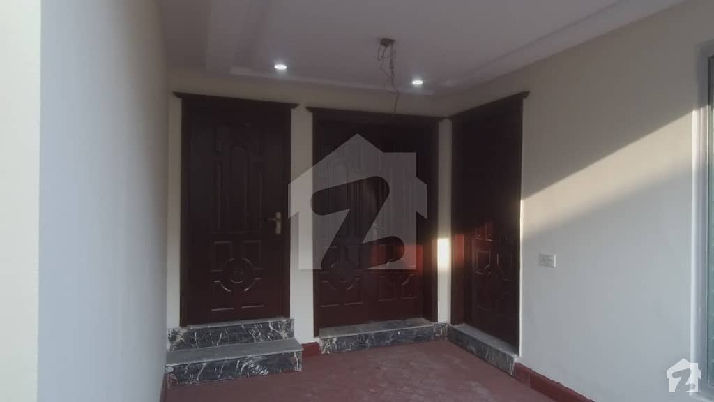 پیراگون سٹی ۔ ماؤنڈز بلاک پیراگون سٹی لاہور میں 3 کمروں کا 5 مرلہ مکان 1.55 کروڑ میں برائے فروخت۔