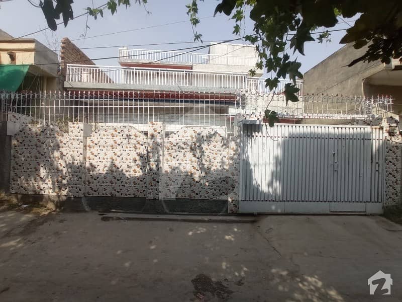 میسرائل روڈ راولپنڈی میں 4 کمروں کا 7 مرلہ مکان 1.4 کروڑ میں برائے فروخت۔