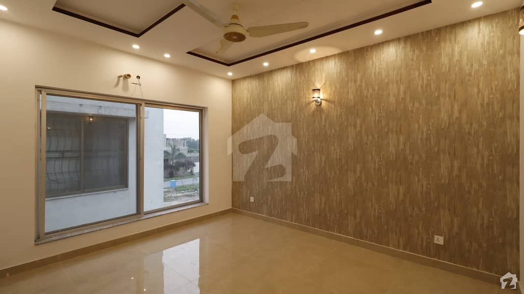 12 Marla House available for sale in Doctors Housing Society, Lahore