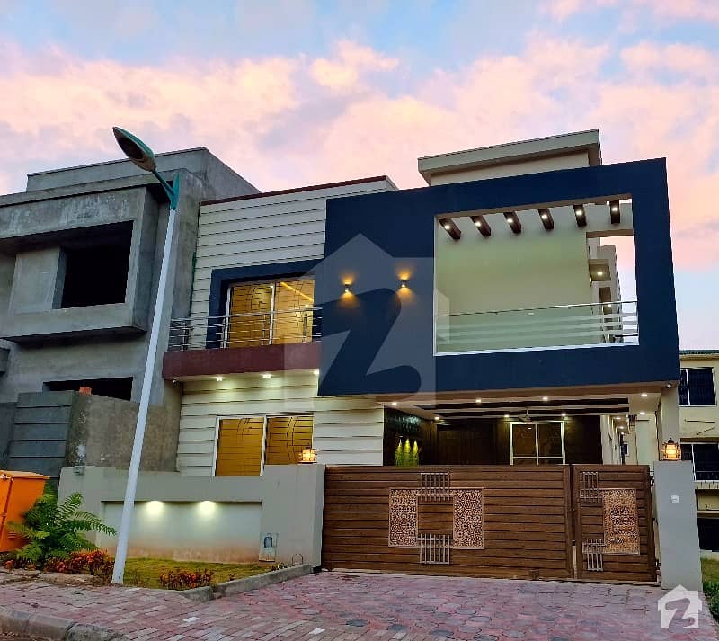 Brand New Triple Storey Owner Build Solid House In Overseas Sectors