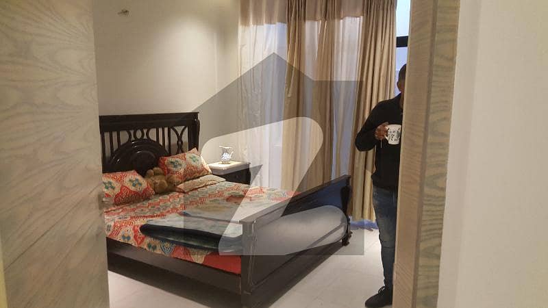 ڈی ۔ 12 اسلام آباد میں 3 کمروں کا 3 مرلہ دفتر 2.55 کروڑ میں برائے فروخت۔