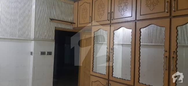 ریواز گارڈن لاہور میں 8 کمروں کا 15 مرلہ مکان 1.7 لاکھ میں کرایہ پر دستیاب ہے۔