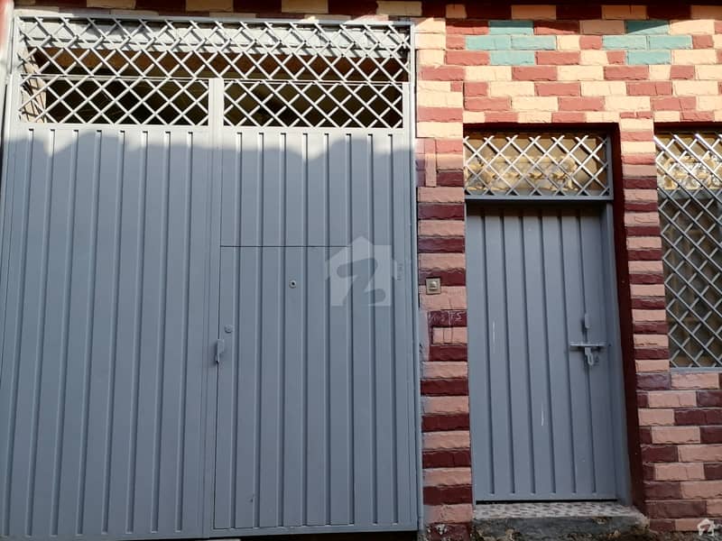 پاجیگی روڈ پشاور میں 4 کمروں کا 4 مرلہ مکان 60 لاکھ میں برائے فروخت۔