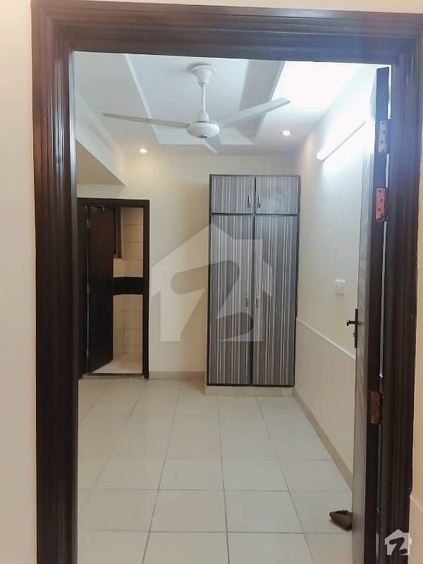 2 Bed Apartment Available For Sale In Bahria Phase 1 Near To Safari Hospital