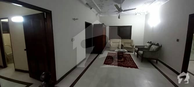Old But Well Maintained House Is Available For Sale