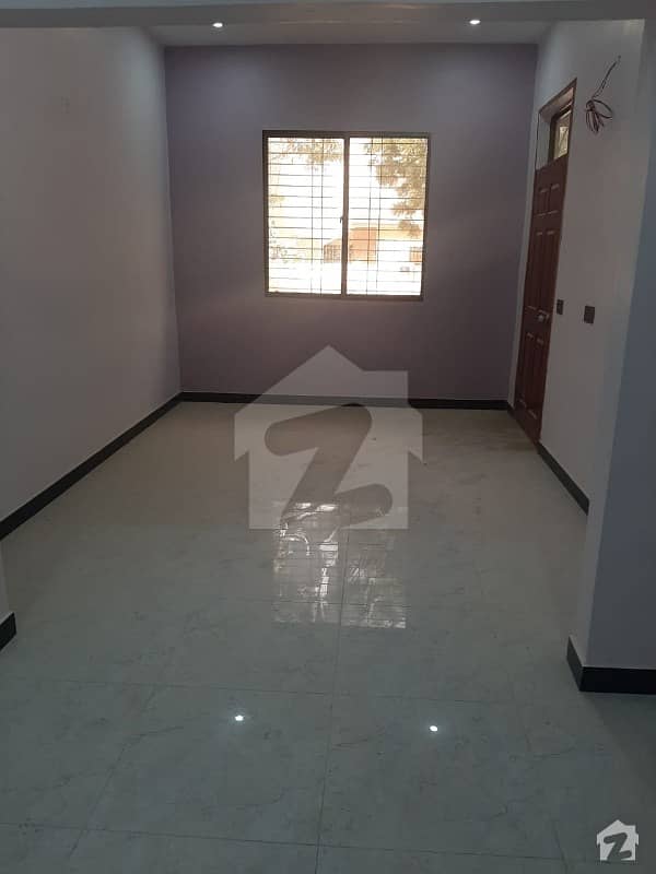 Brand New 1st Floor Portion 120 Sq Yard Petal Society 3 Bed D/d Prime Location Of Block 8 Jauher