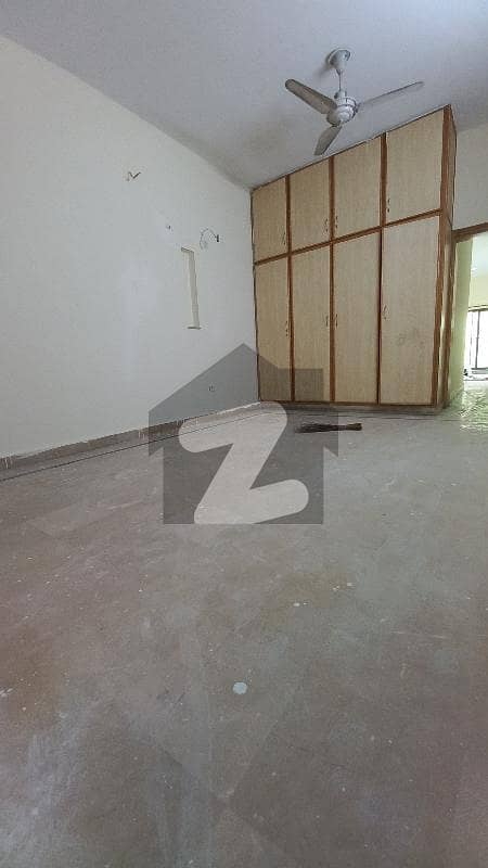 A Centrally Located House Is Available For Rent In Samanabad