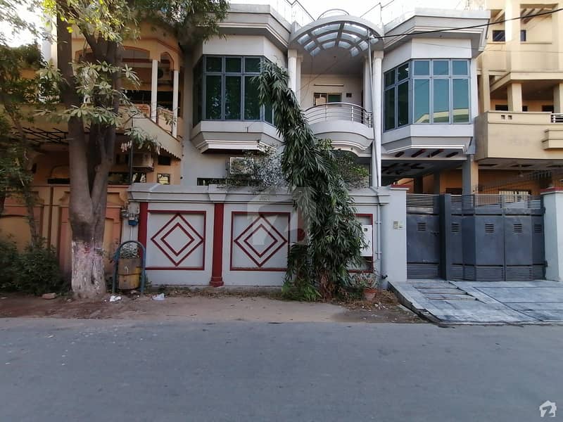 10 Marla House Upper Portion For Rent In Wapda Town (block-c2)