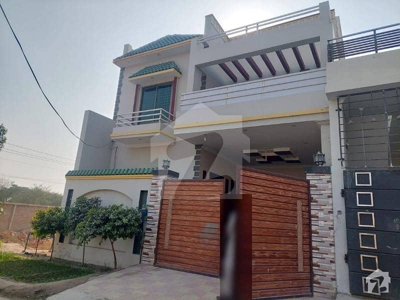 Beautiful Triple Storey House For Sale In Paragon