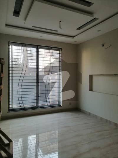 Independent Lower Portion For Rent In Gul-nishan Park