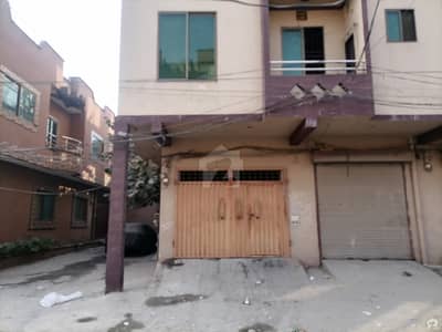 کینال پوائنٹ ہاؤسنگ سکیم ہربنس پورہ لاہور میں 3 کمروں کا 7 مرلہ مکان 2.5 کروڑ میں برائے فروخت۔