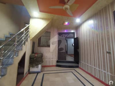 محمد آباد پیپلز کالونی نمبر 2 فیصل آباد میں 5 کمروں کا 3 مرلہ مکان 45 لاکھ میں برائے فروخت۔