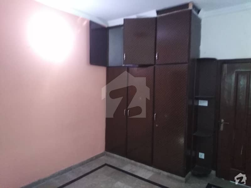 ریوینیو سوسائٹی لاہور میں 5 کمروں کا 8 مرلہ مکان 2 کروڑ میں برائے فروخت۔
