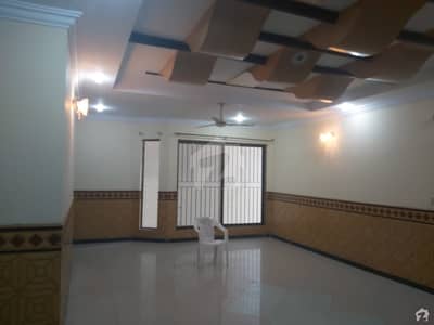 2 Kanal House Situated In Hayatabad For Rent
