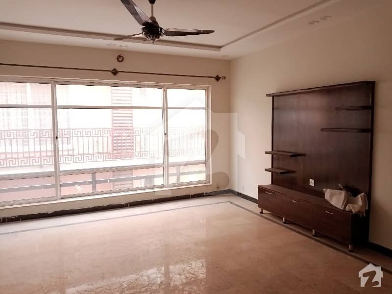 Portion For Rent Of Corner House