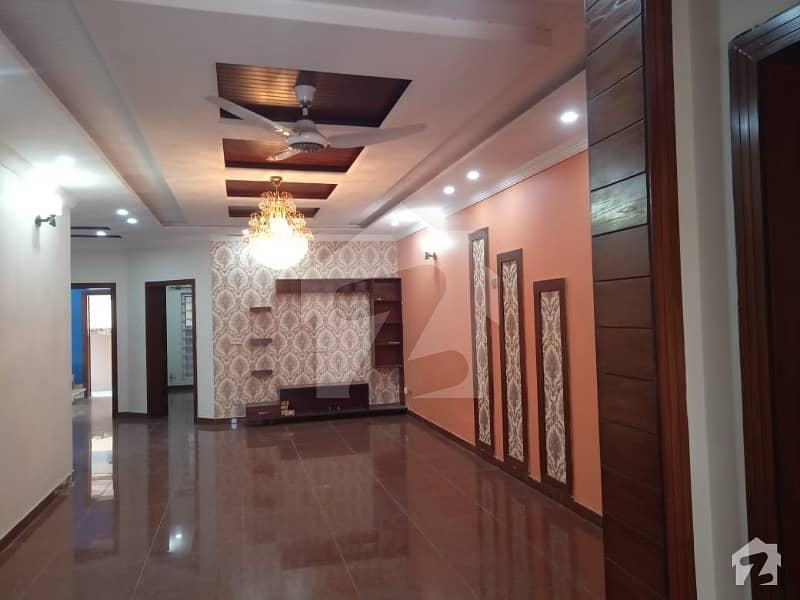 13 Marla Ground Portion For Rent In Bahria Town Phase 3