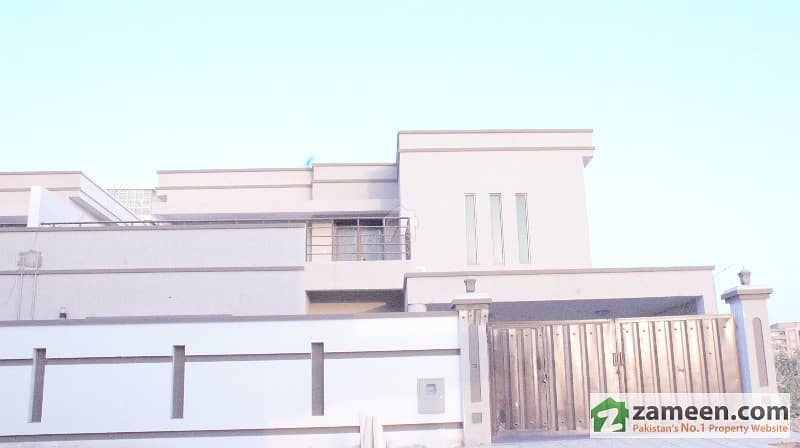 Falcon Complex New Malir 350 Sq Yards Bungalow For Rent