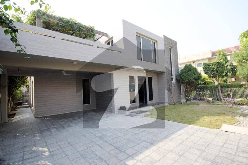 1 Kanal Stylish House for Rent in Phase 2 DHA