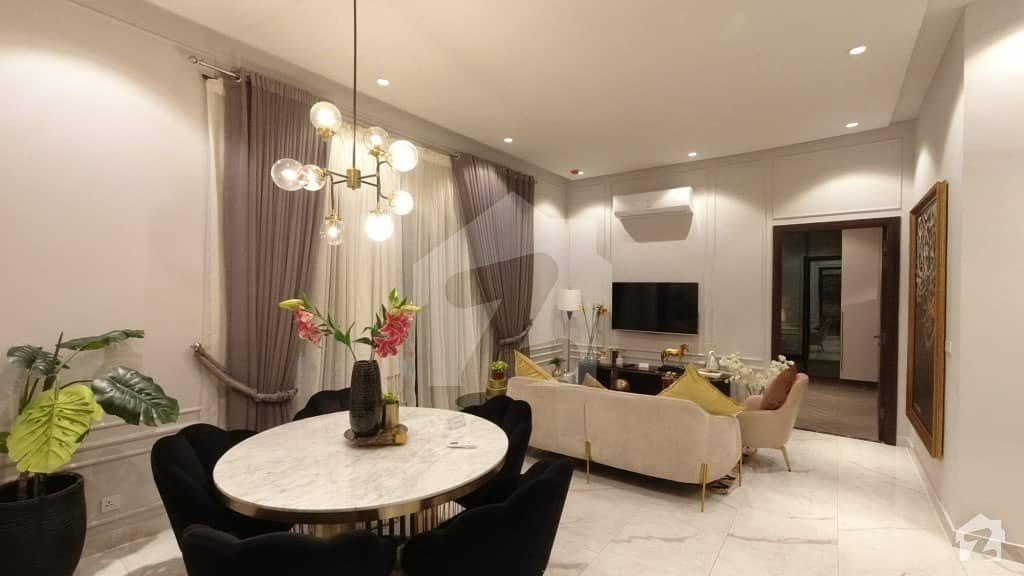 Union Living Luxury Apartment For Sale
