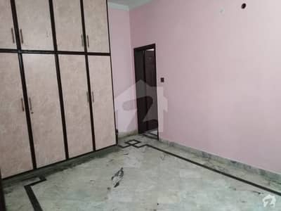 ہجویری ہاؤسنگ سکیم لاہور میں 5 کمروں کا 6 مرلہ مکان 1.4 کروڑ میں برائے فروخت۔